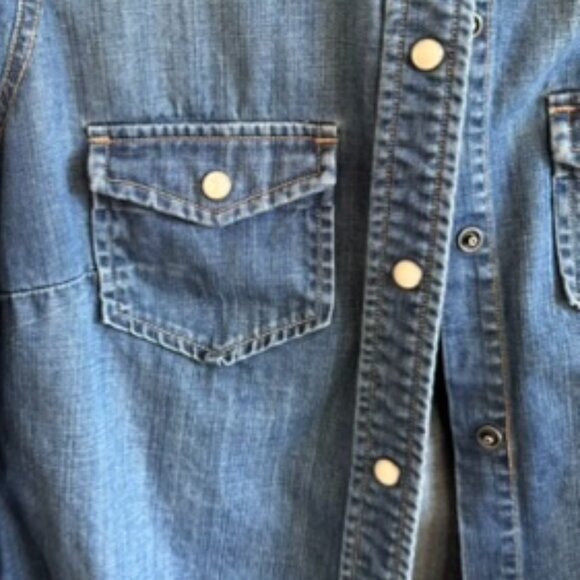J.Crew Denim Button Down Shirt | Western Pearl Snap Chambray Top | Size XXS - Picture 2 of 4